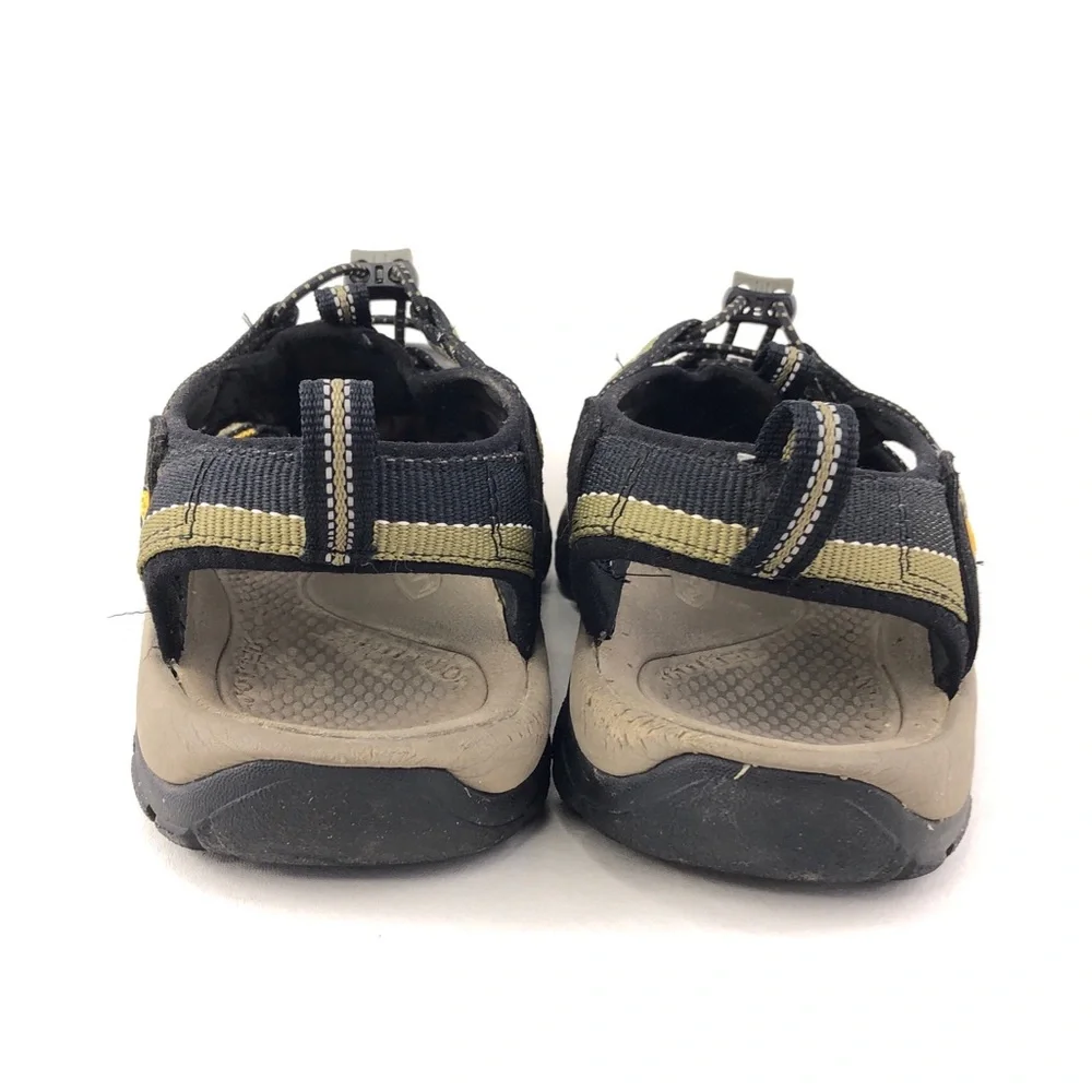 Keen Newport H2 Waterproof Hiking Sandals 9.5